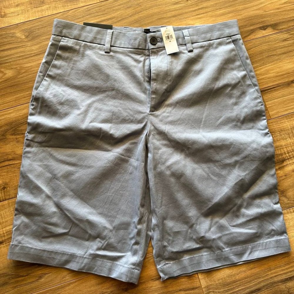 Banana Republic Shorts Men's 11" Inseam Cotton in Dusty Blue
